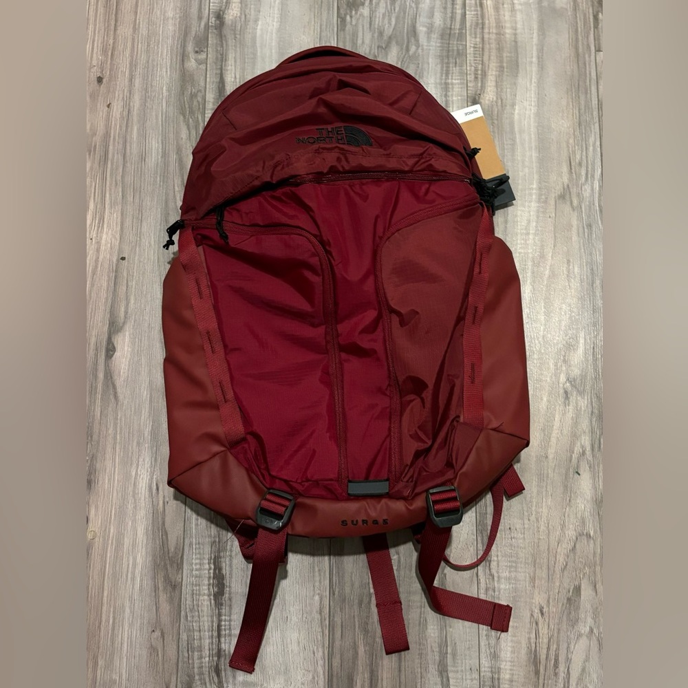 NWT North Face Surge Backpack